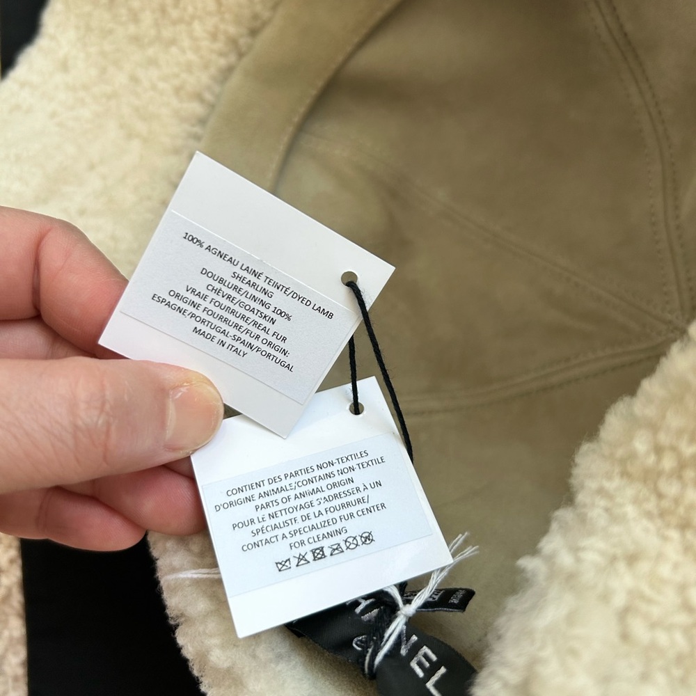 Chanel Shearling cap. One size - Picture 9 of 11